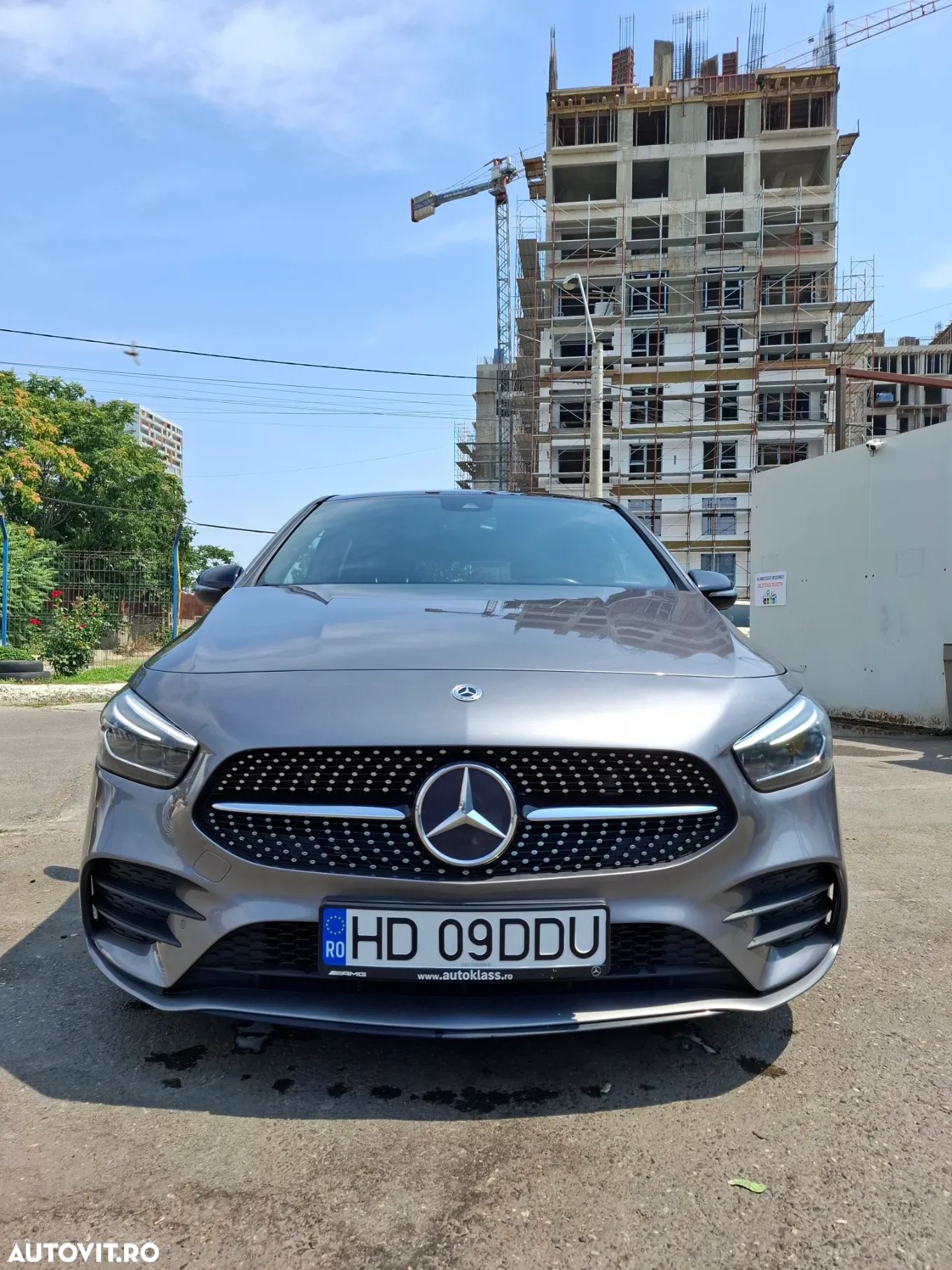 Mercedes-Benz B 200 d - 1