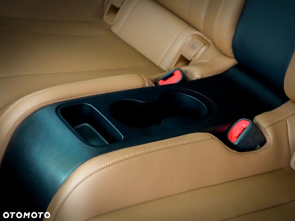 Mercedes-Benz CLE 300 4Matic 9G-TRONIC - 32