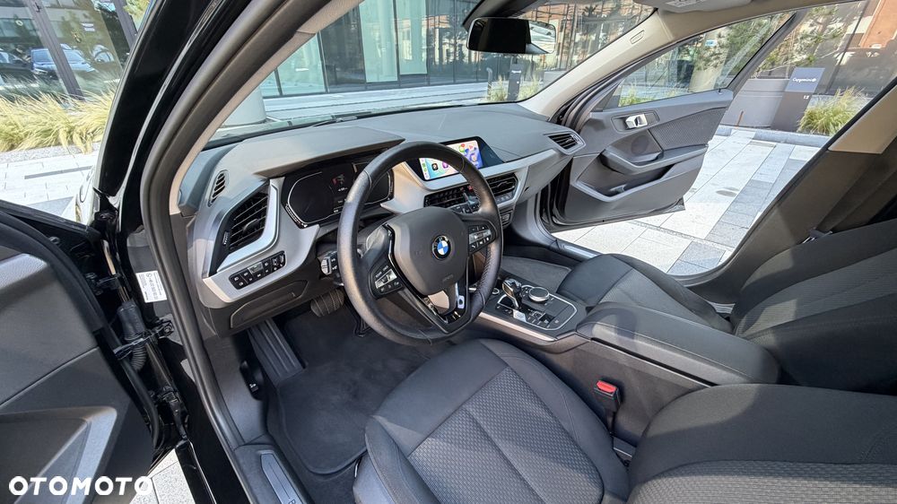 BMW Seria 1 118i Advantage - 25
