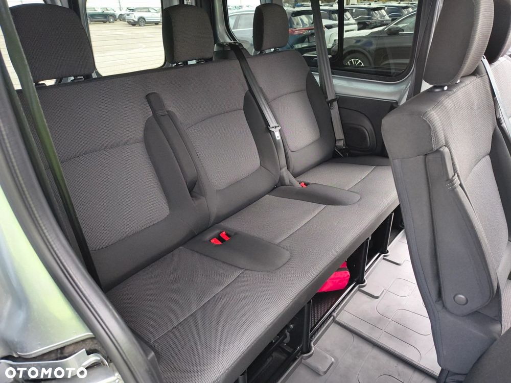 Renault Trafic - 8