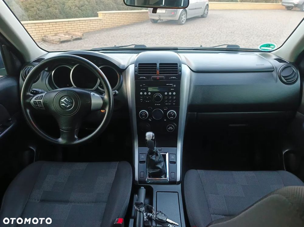 Suzuki Grand Vitara 1.6 Comfort - 7