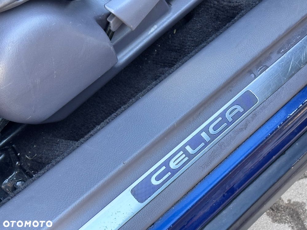 Toyota Celica 1.8 VVT-i Sol - 18