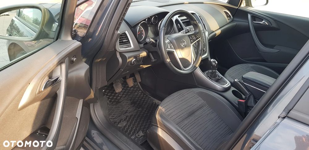 Opel Astra 1.4 Enjoy - 13