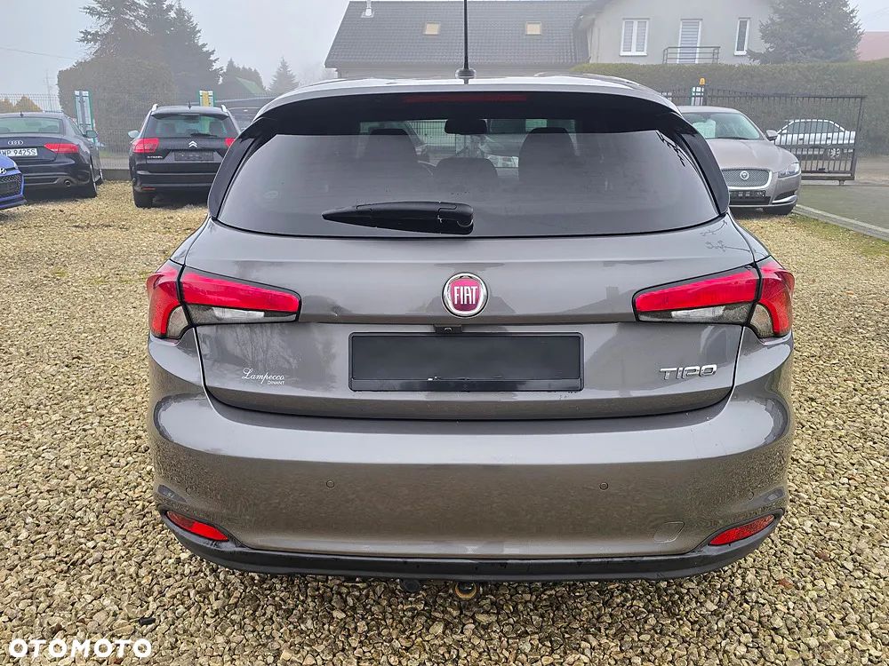 Fiat Tipo 1.4 16V More - 9