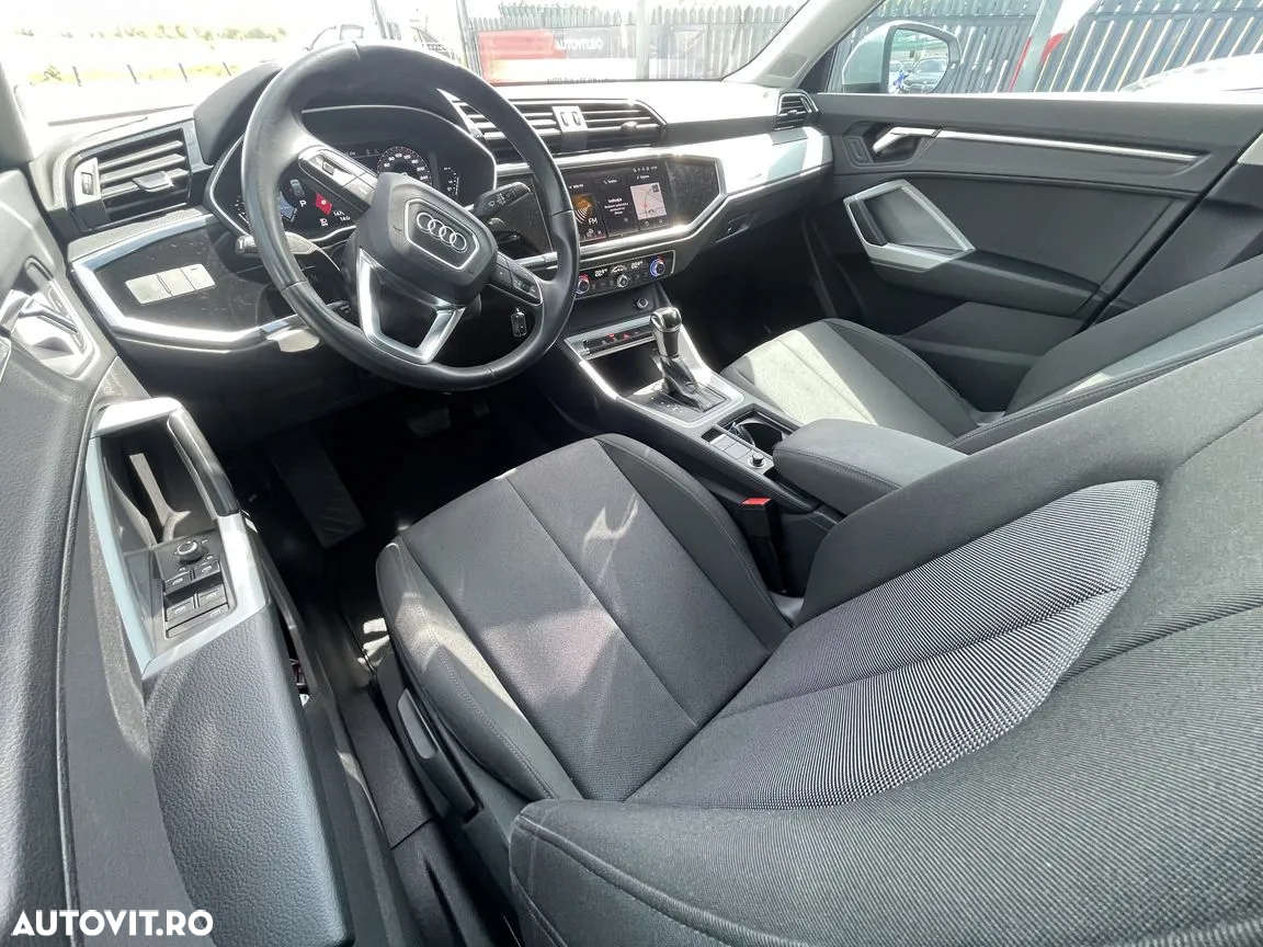Audi Q3 2.0 40 TDI quattro S tronic Advanced - 5