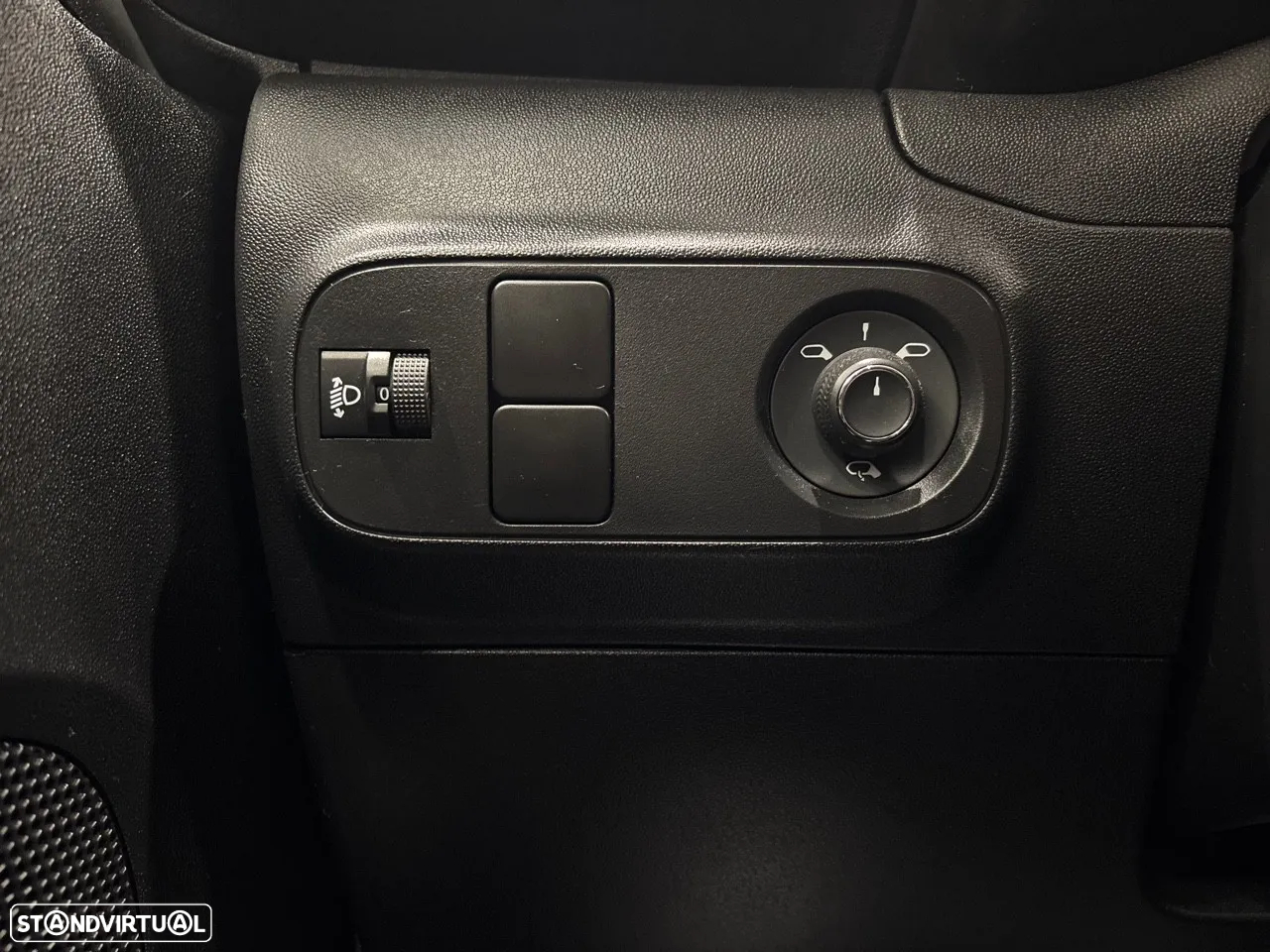 Citroën C3 1.2 PureTech C-Series - 21
