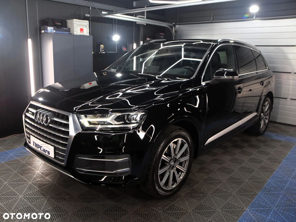 Audi Q7 - 30