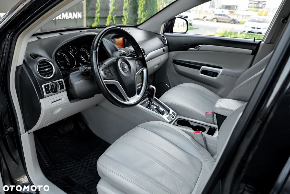 Opel Antara 2.2 CDTI 4x4 Cosmo - 17