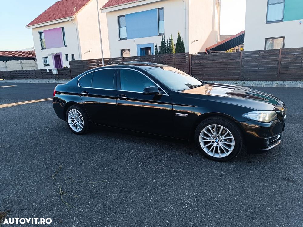 BMW Seria 5 520d - 29