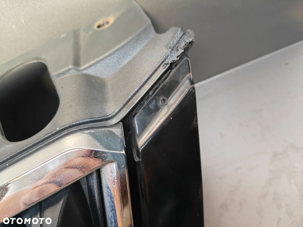 Grill Skoda Octavia 3 III Atrapa Chłodnicy Kratka 5E0853653 - 6