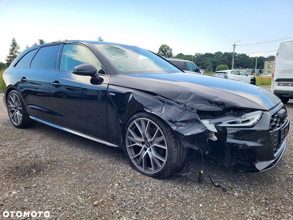 Audi A4 Avant 35 TDI S tronic S line - 2