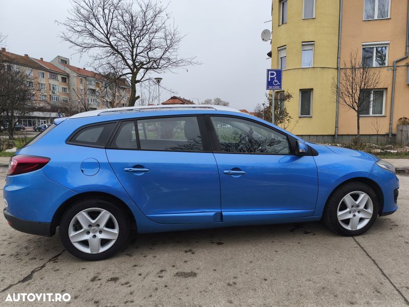 Renault Megane 1.5 dCi EDC Olympic - 9