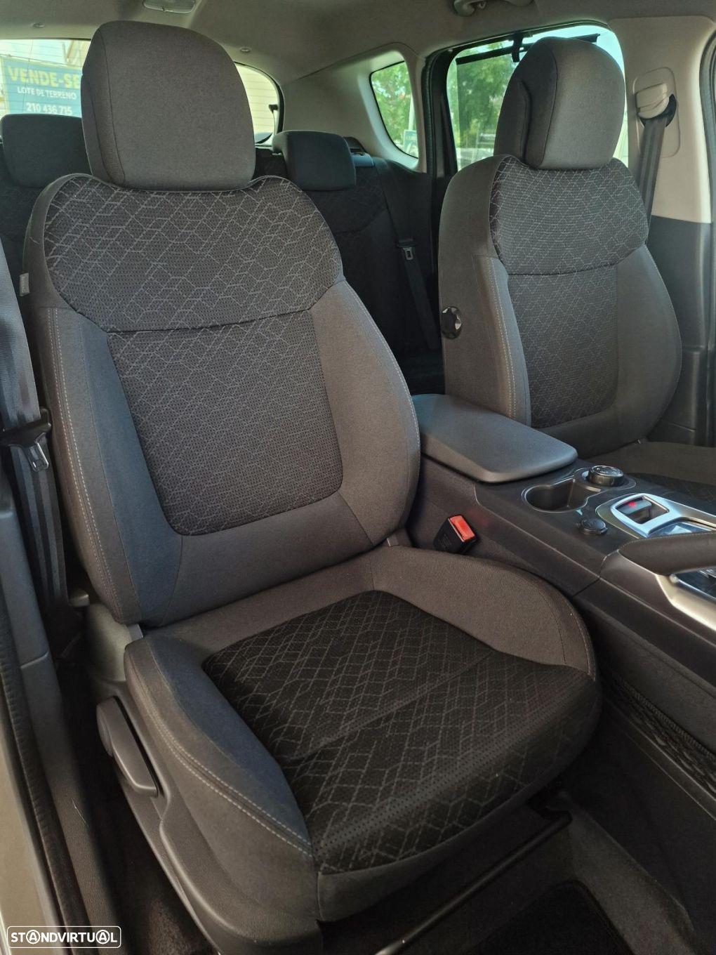 Peugeot 3008 1.6 e-HDi SE Style 2-Tronic - 21