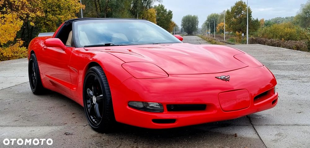 Chevrolet Corvette - 18