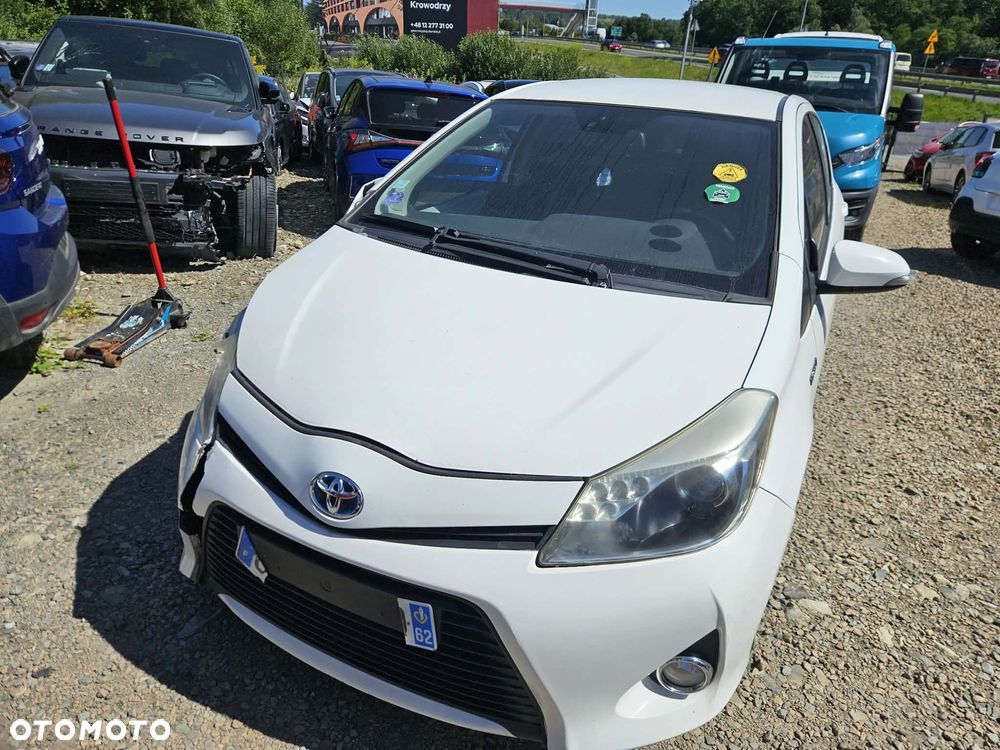 Toyota Yaris 1.5 VVT-i Comfort - 16
