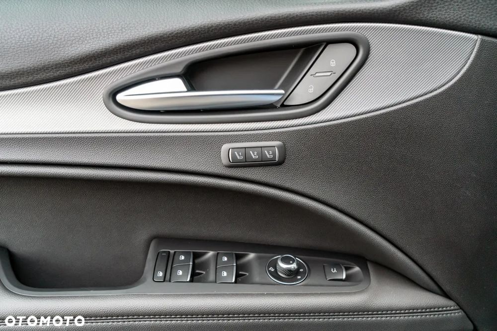 Alfa Romeo Stelvio 2.0 Turbo Veloce Q4 - 18