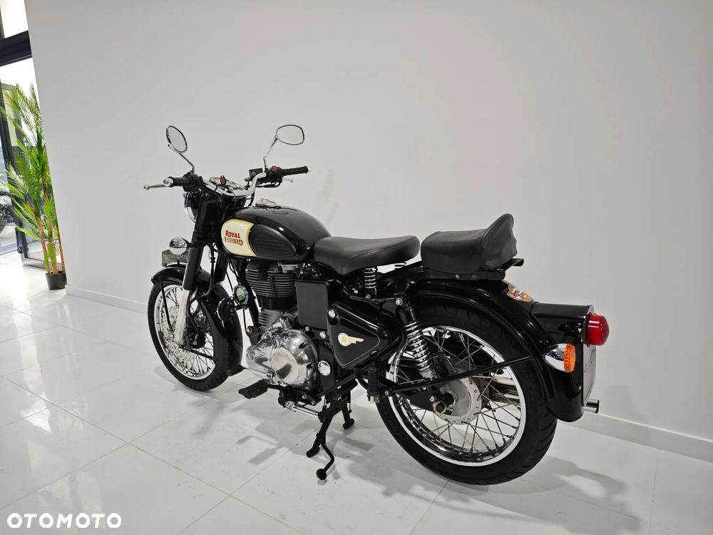 Royal Enfield Classic - 17