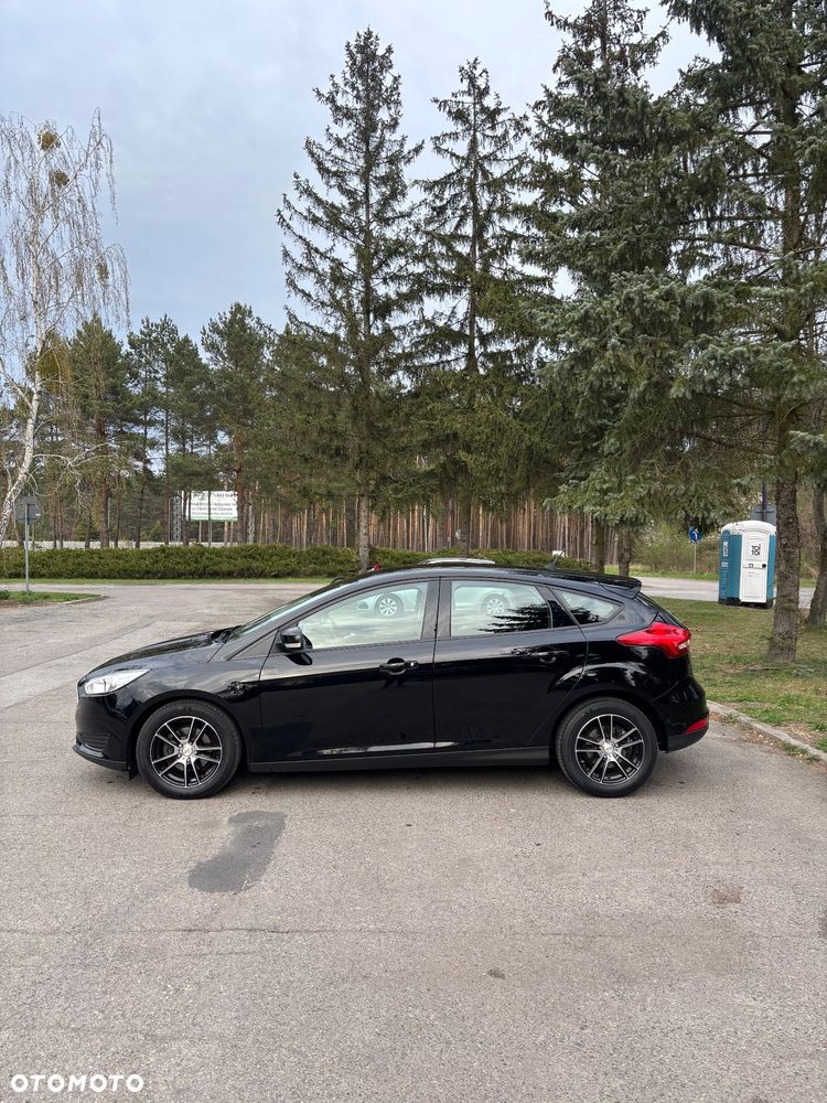 Ford Focus 1.0 EcoBoost Black Edition ASS - 4