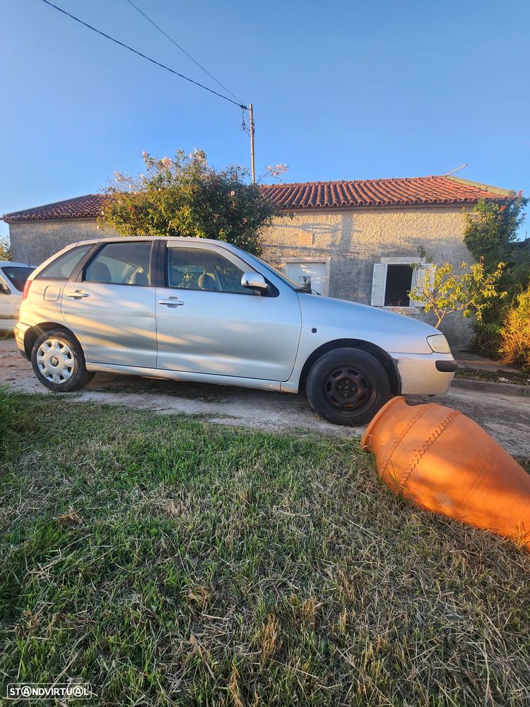 SEAT Ibiza 1.4 Signo - 4