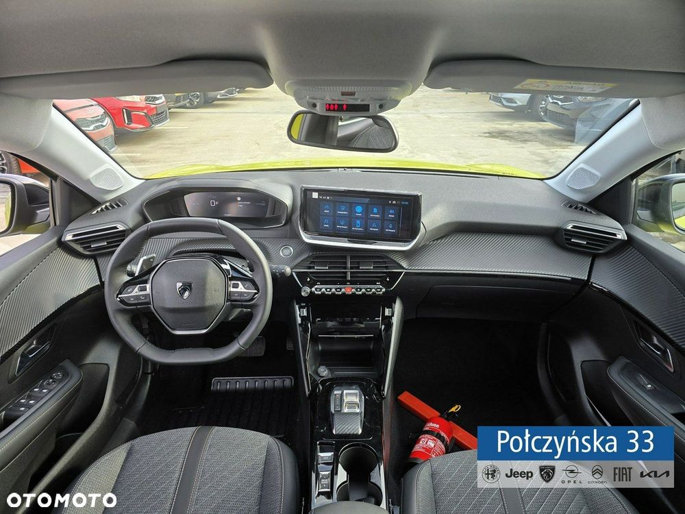 Peugeot 208 - 14