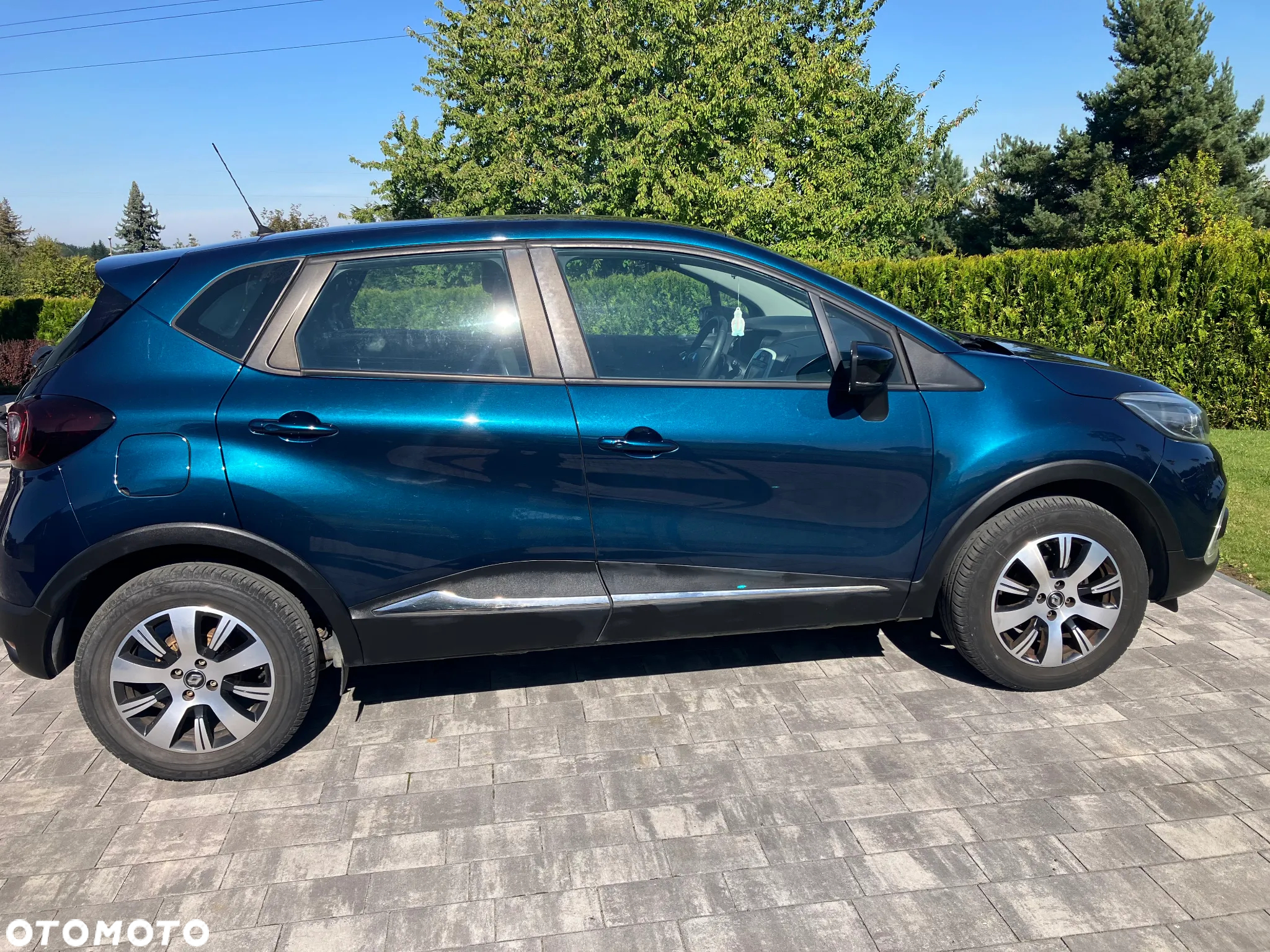 Renault Captur - 3