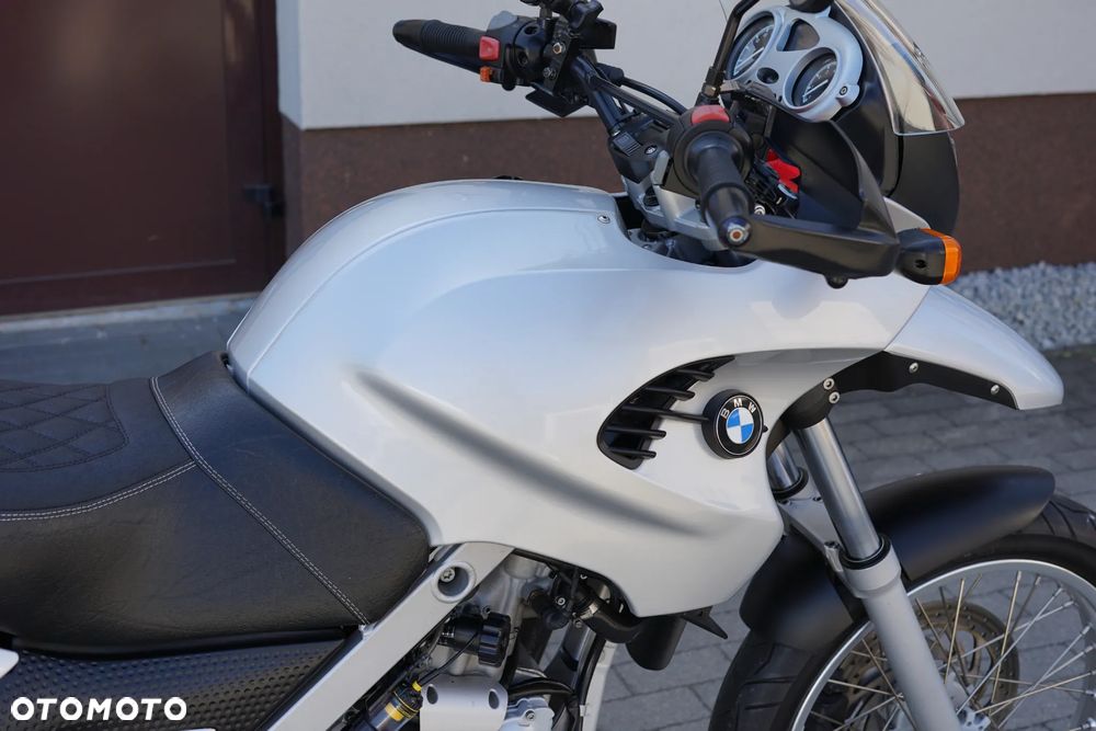 BMW F - 11