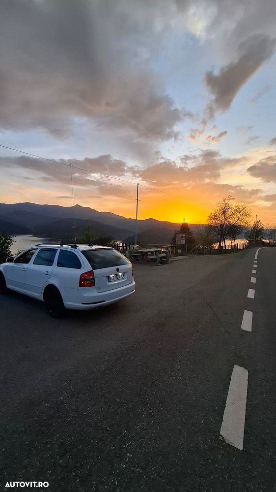Skoda Octavia 2.0 TFSI RS DSG - 7