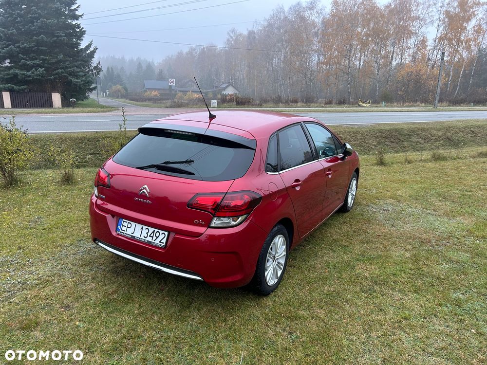 Citroën C4 BlueHDi 100 Selection - 4