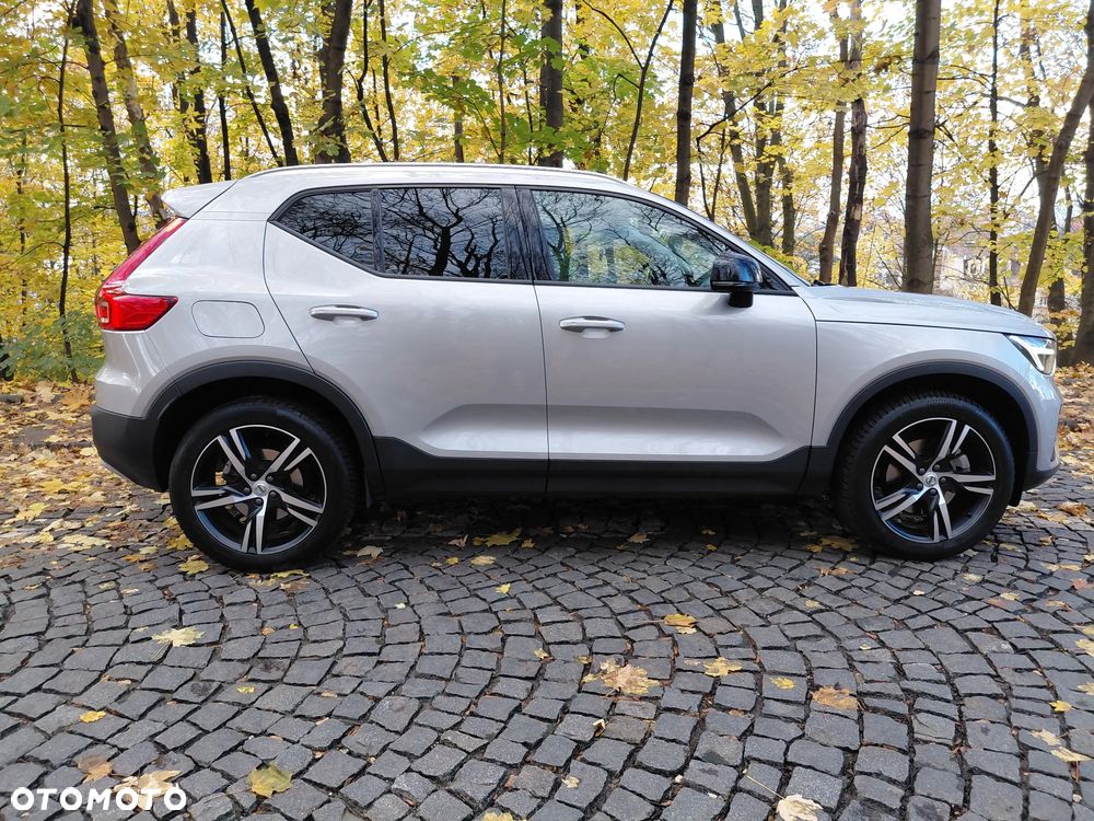 Volvo Xc40 2025 photo 4