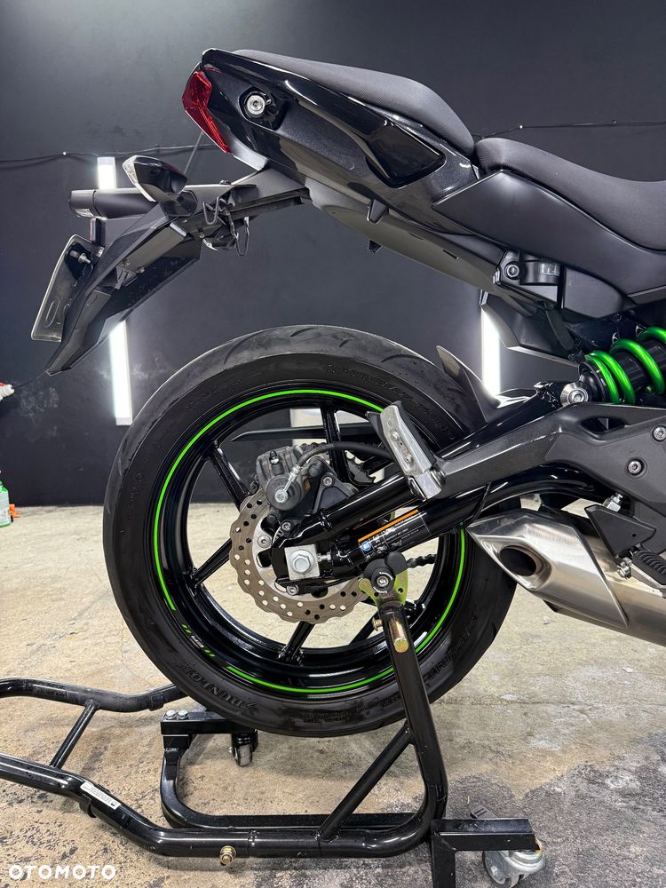 Kawasaki ER - 16