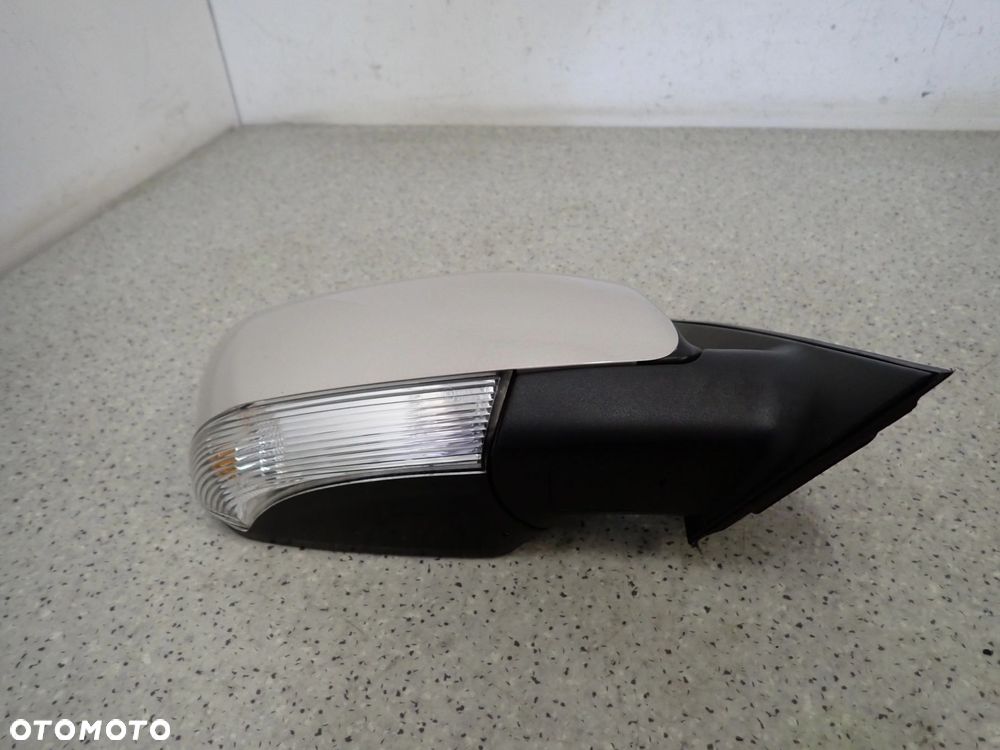 KIA VENGA 09- LUSTERKO PRAWE QU 8 PIN - 6