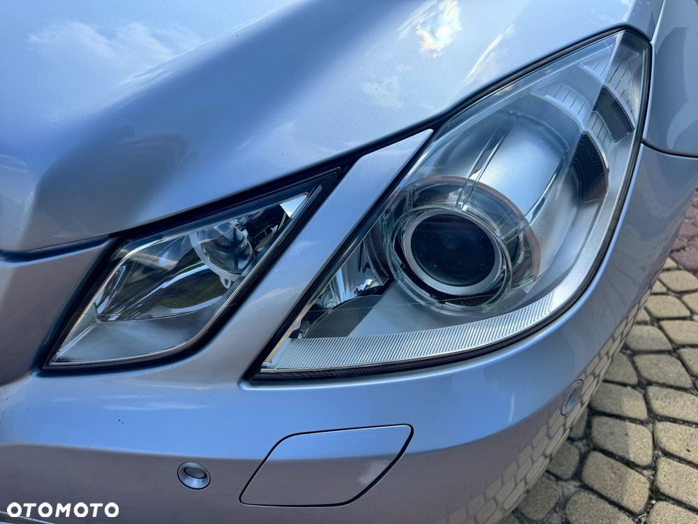 Mercedes-Benz Klasa E 350 CGI Cabrio BlueEFFICIENCY 7G-TRONIC Avantgarde - 36