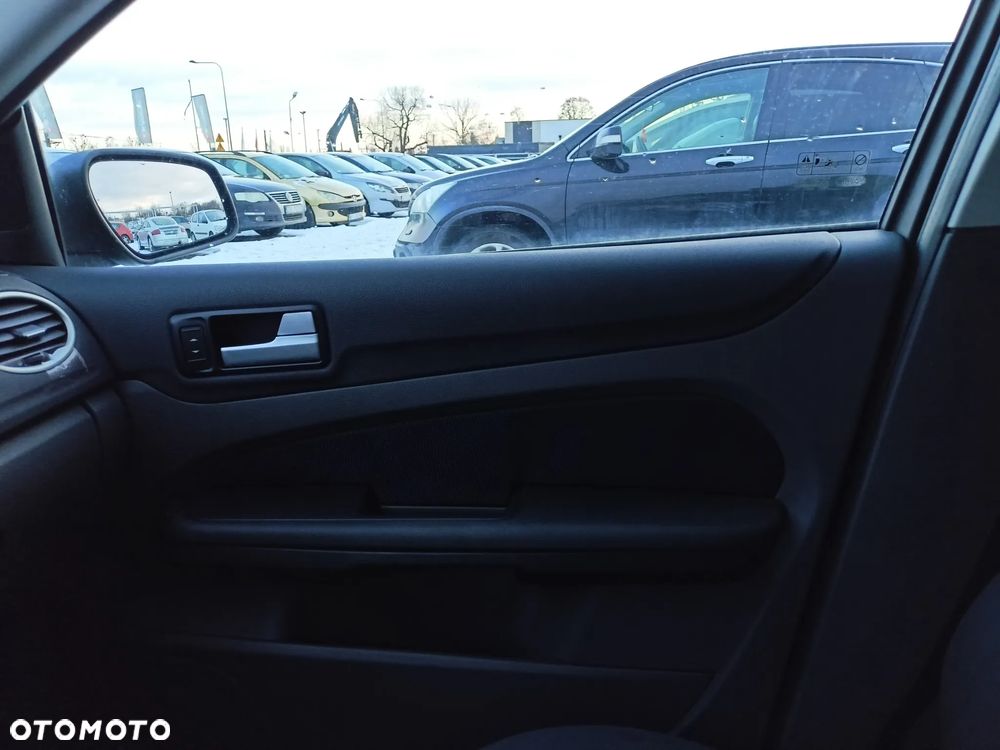 Ford Focus - 14