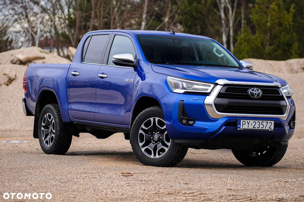 Toyota Hilux 2.8 D-4D Double Cab SR5 4x4 - 2