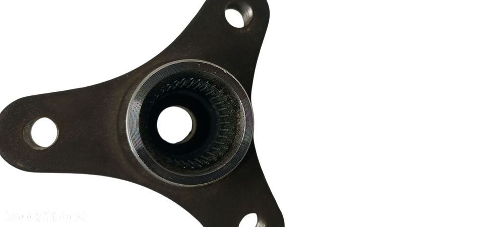 Bmw F20 F30 F32 F36 Flansza Kołnierz Krzyżak Mostu Dyferencjału Tył 7607158 - 5