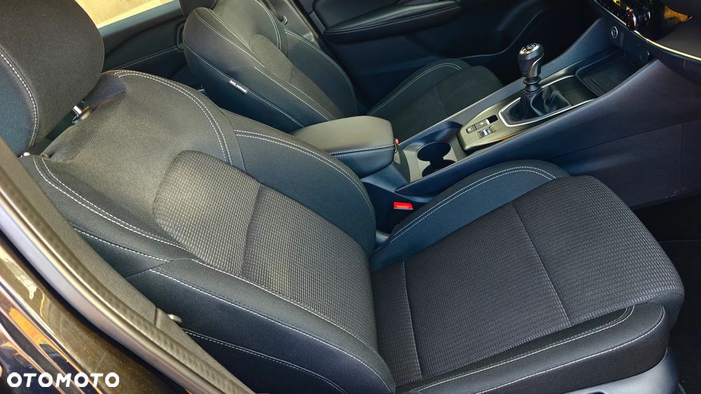 Nissan Qashqai 1.3 DIG-T ACENTA - 19