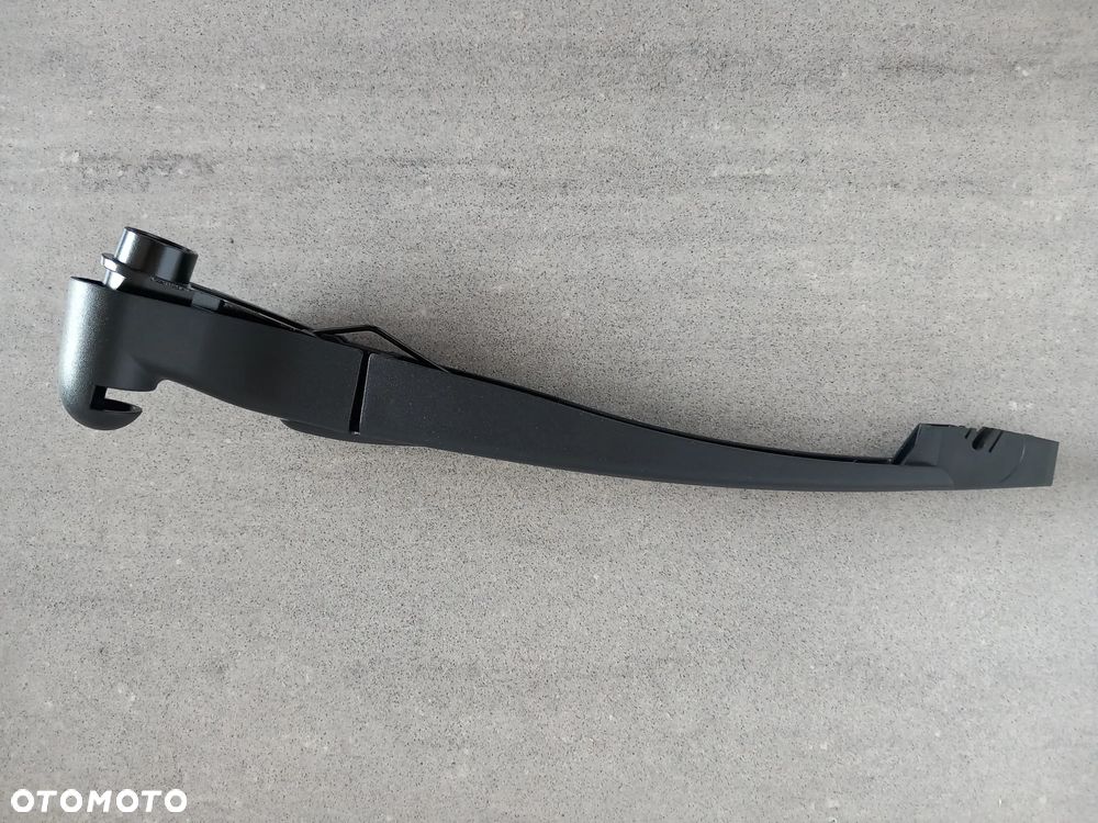Ramię + pióro wycieraczki Ford Transit/Tourneo Courier 2014- 1840430 - 1