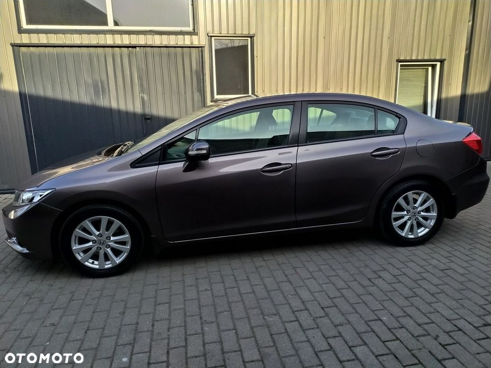 Honda Civic - 4