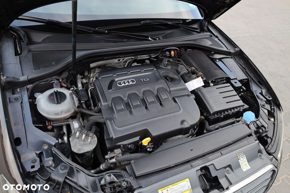 Audi A3 Sportback 2.0 TDI (clean diesel) quattro Ambiente - 30
