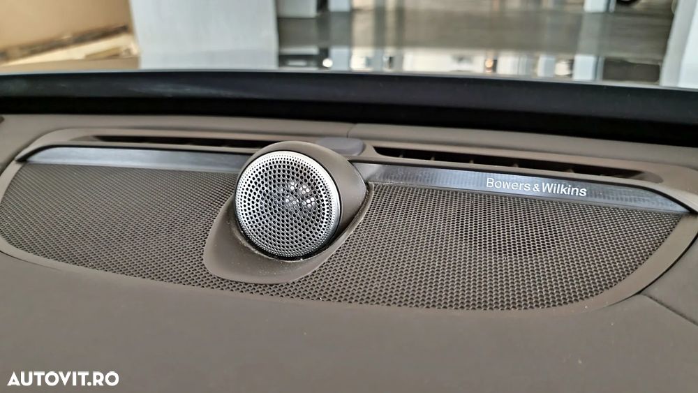 Volvo XC 90 T8 AWD Twin Engine Geartronic Inscription - 9