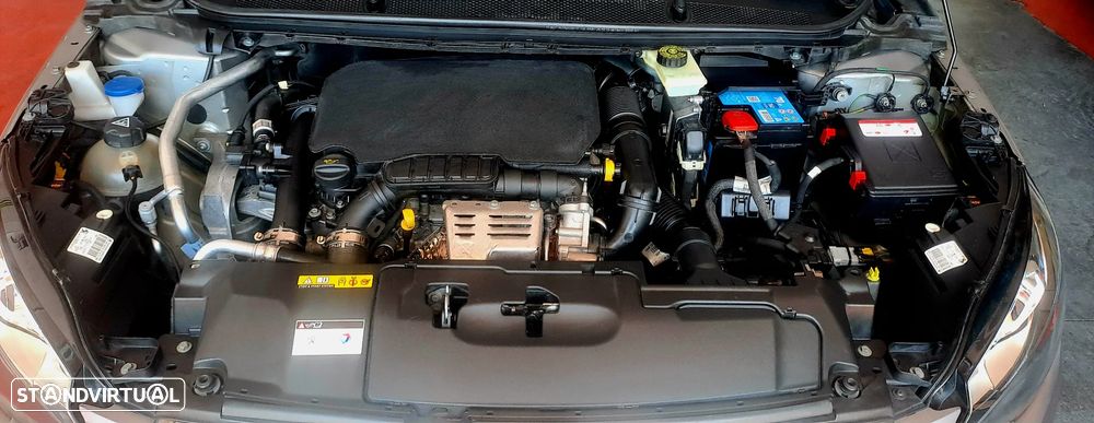 Peugeot 308 1.2 PureTech Style - 26
