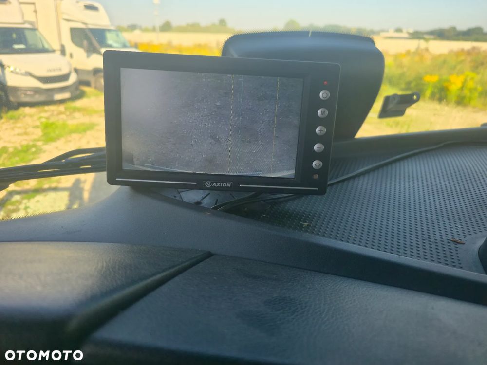 Mercedes-Benz ATEGO - 23
