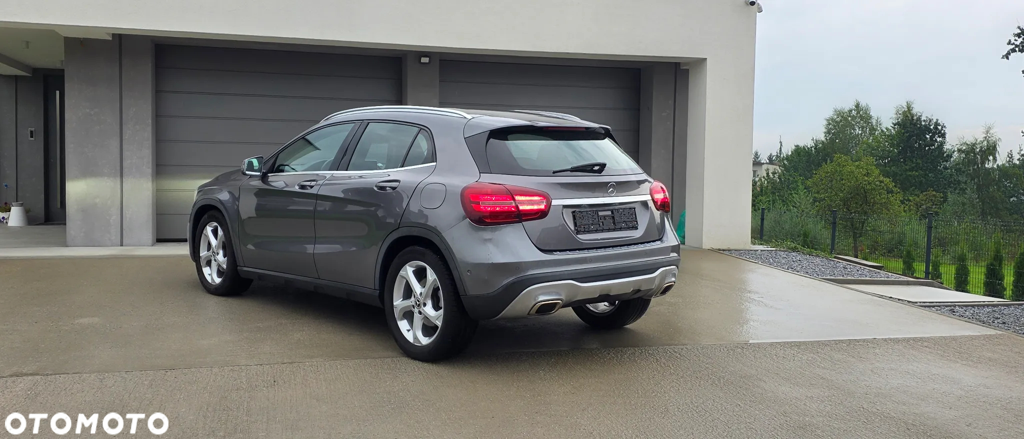 Mercedes-Benz GLA 200 7G-DCT AMG Line - 9