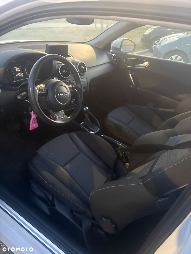 Audi A1 3-drzwiowe 1.6 TDI Ambition S tronic - 12