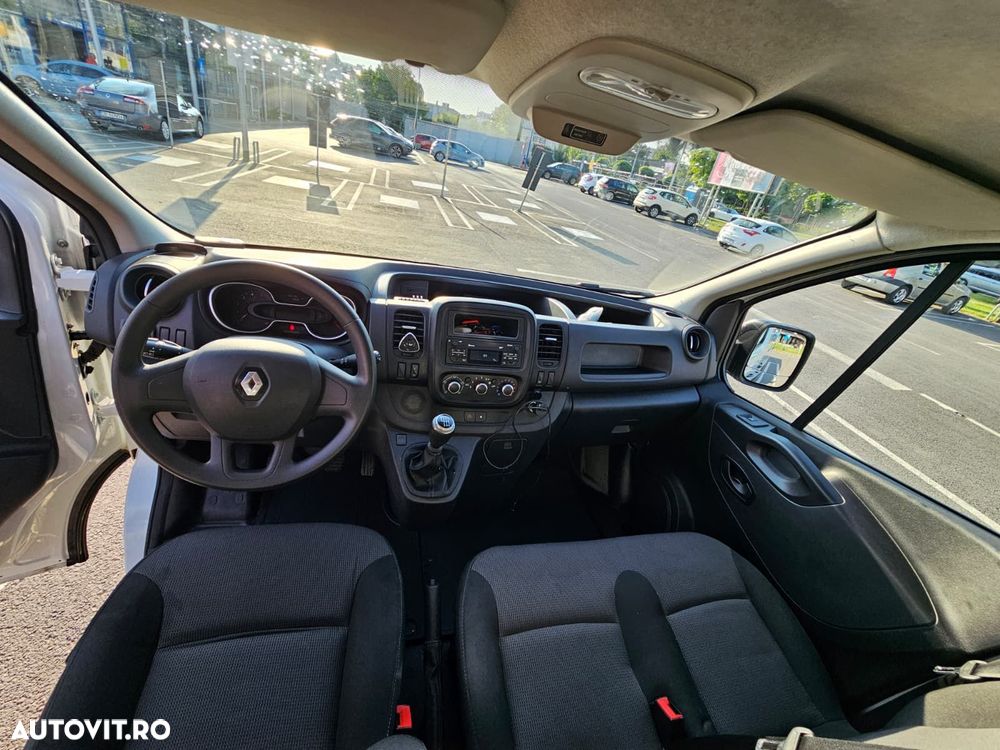 Renault Trafic - 8