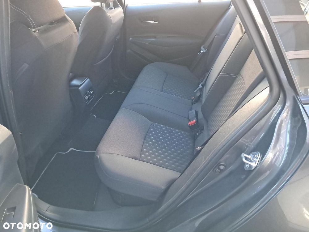 Toyota Corolla 1.8 Hybrid Comfort - 13