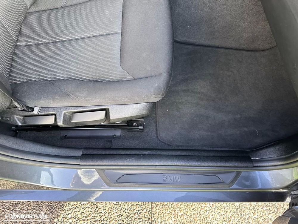 BMW 116 d Line Sport - 52