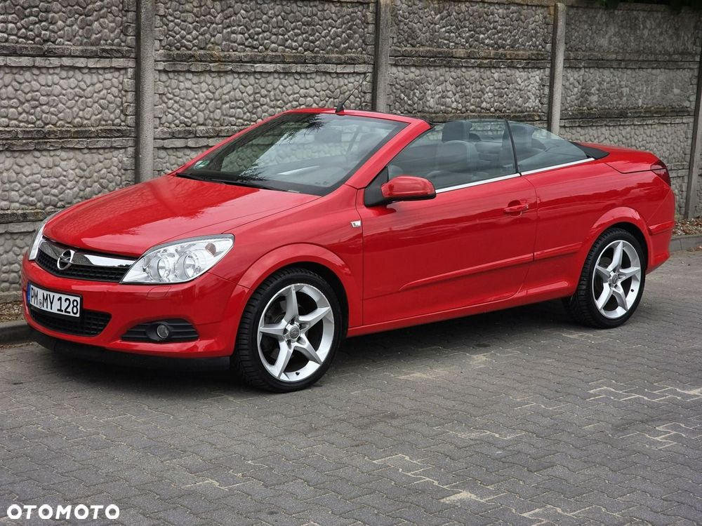 Opel Astra 1.9 CDTI Cosmo - 1