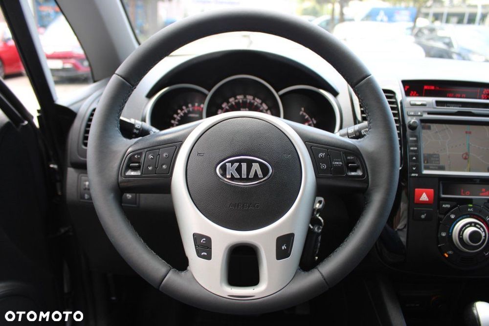 Kia Venga - 28