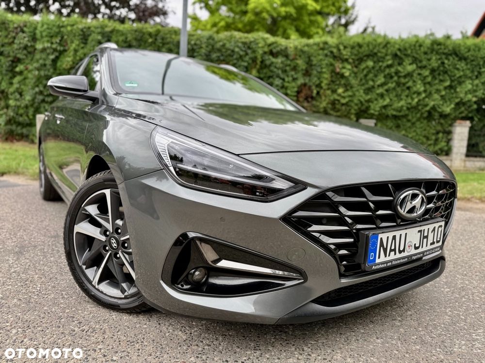 Hyundai i30 1.6 CRDI 48V-Hybrid DCT EDITION 30+ - 1